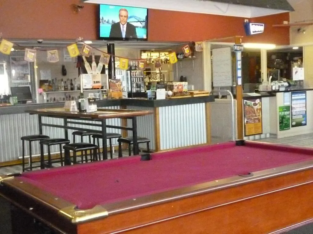 ****  Tieri Brolga Hotel Motel Australia